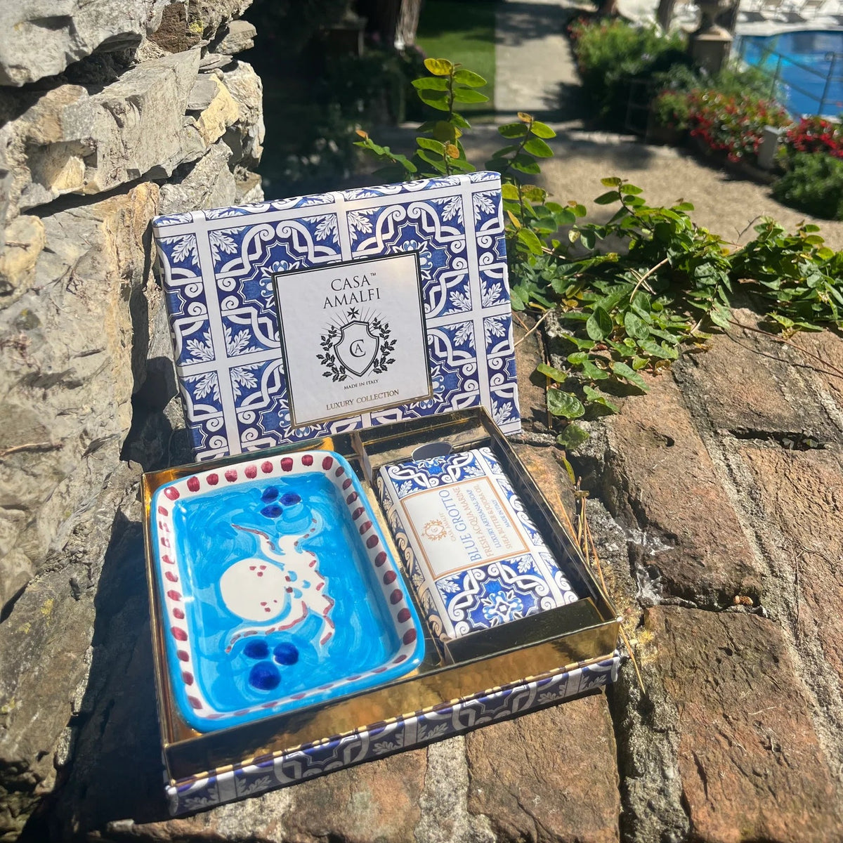 Blue Grotto, Body Soap and Soap Dish Gift Pack